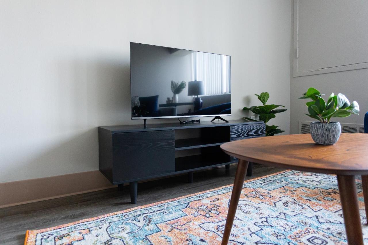 Frontdesk 1431 Washington Blvd Apts Downtown Detroit Детройт Стая снимка