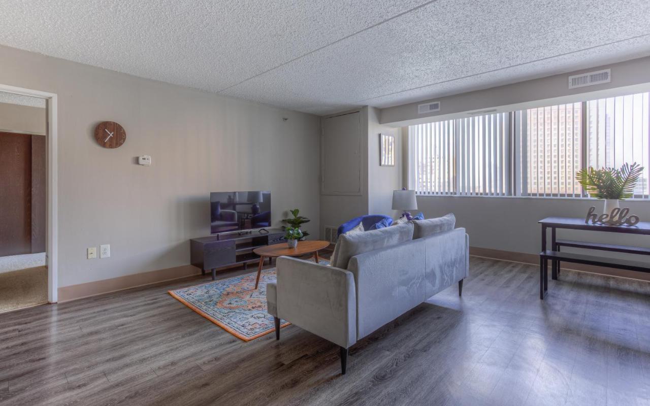 Frontdesk 1431 Washington Blvd Apts Downtown Detroit Детройт Стая снимка